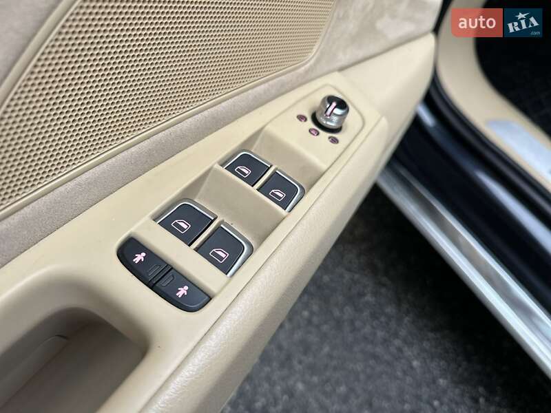 Седан Audi A8 2014 в Киеве