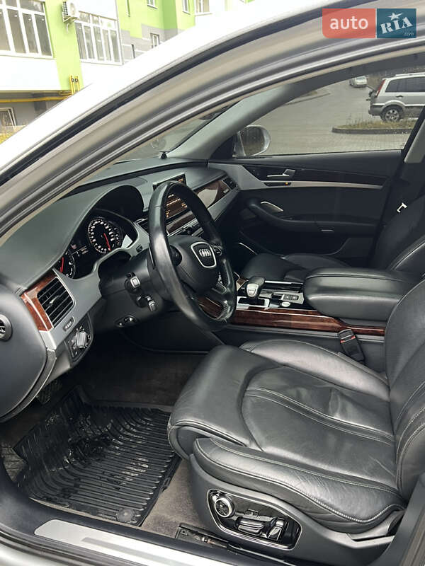 Седан Audi A8 2010 в Новояворовске фото 19 Седан Audi A8 2010 в Новояворовске