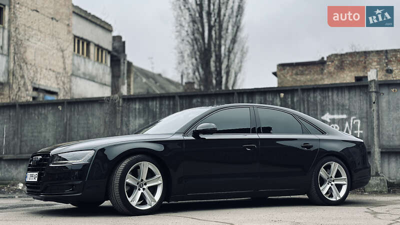 Седан Audi A8 2015 в Киеве фото 7 Седан Audi A8 2015 в Киеве