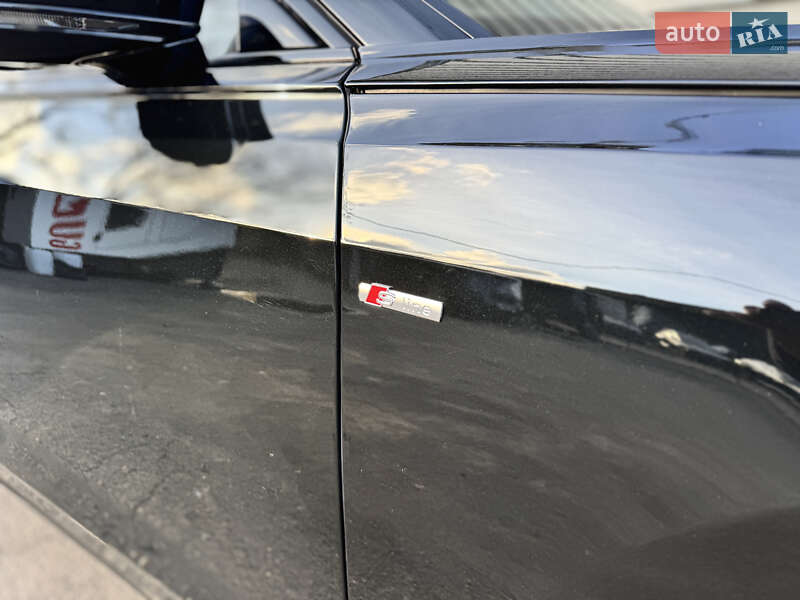 Седан Audi A8 2023 в Киеве фото 15 Седан Audi A8 2023 в Киеве