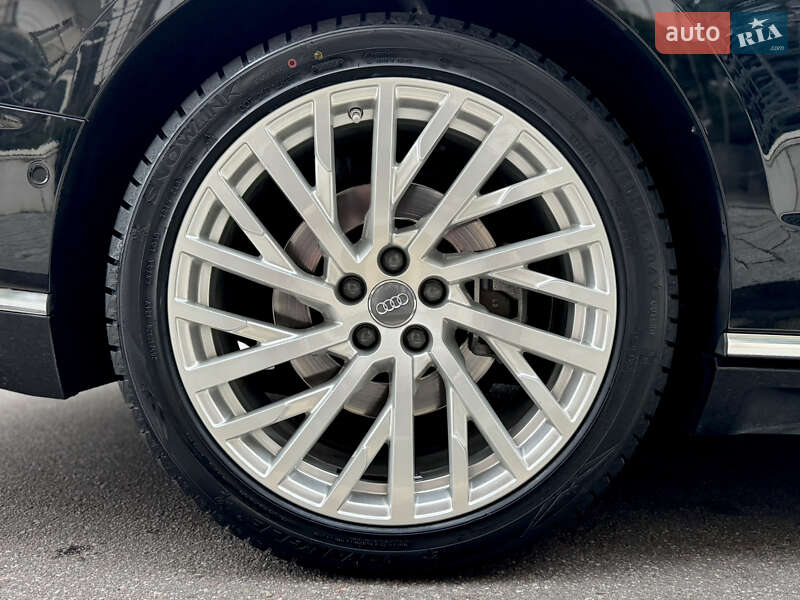 Седан Audi A8 2021 в Киеве фото 56 Седан Audi A8 2021 в Киеве