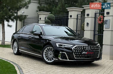 Седан Audi A8 2025 в Одесі