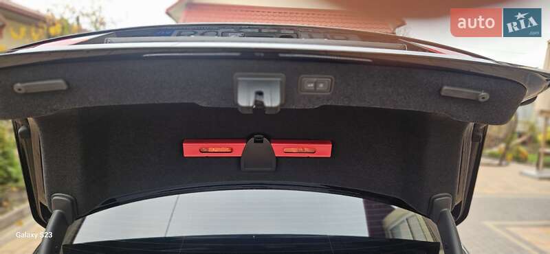 Седан Audi A8 2020 в Тернополе