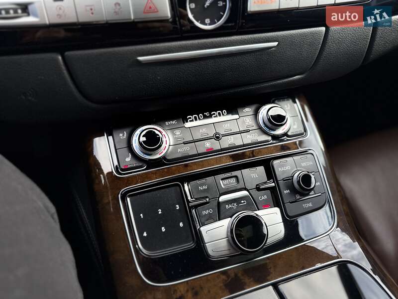 Седан Audi A8 2016 в Львове фото 49 Седан Audi A8 2016 в Львове