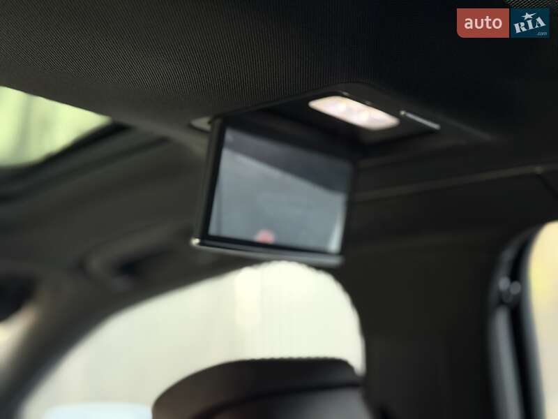 Седан Audi A8 2016 в Львове фото 88 Седан Audi A8 2016 в Львове