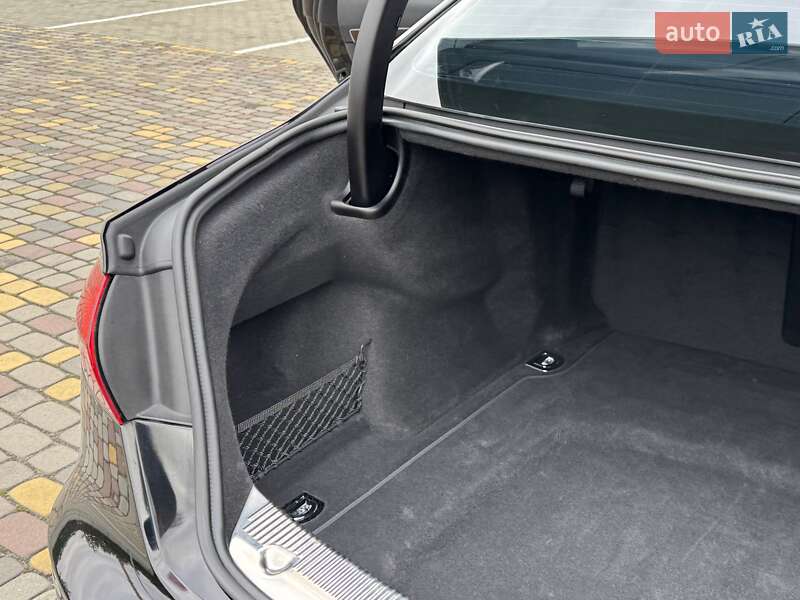 Седан Audi A8 2017 в Луцке фото 88 Седан Audi A8 2017 в Луцке