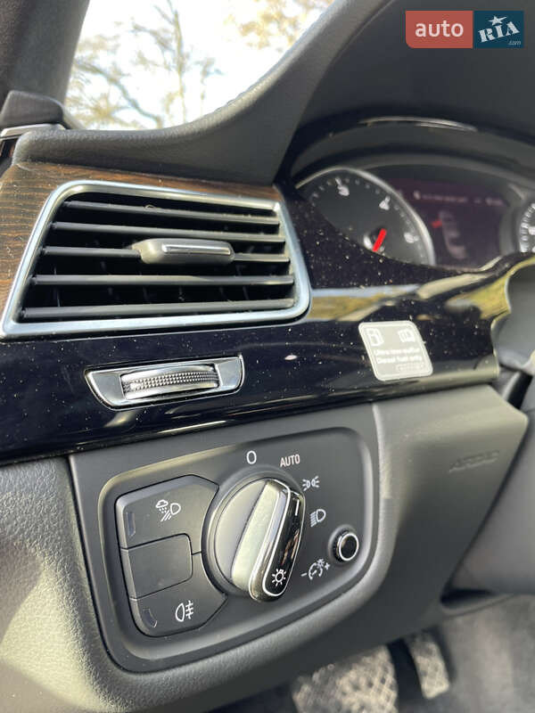Седан Audi A8 2013 в Кропивницком фото 23 Седан Audi A8 2013 в Кропивницком