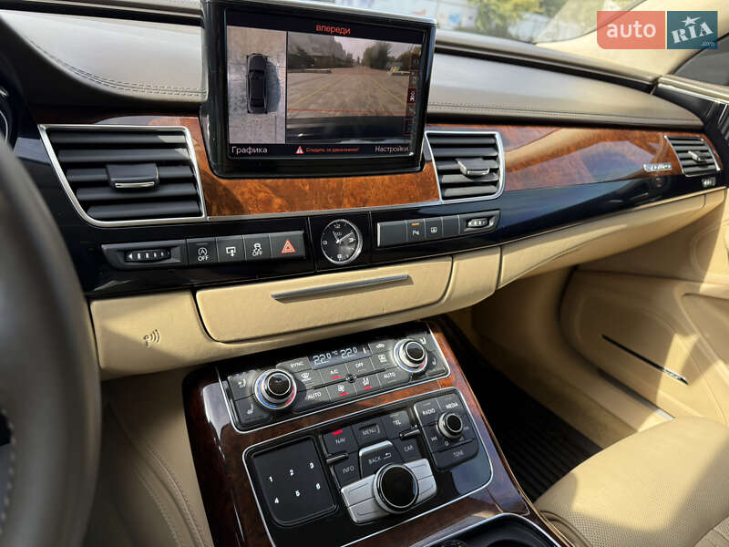 Седан Audi A8 2013 в Киеве фото 21 Седан Audi A8 2013 в Киеве
