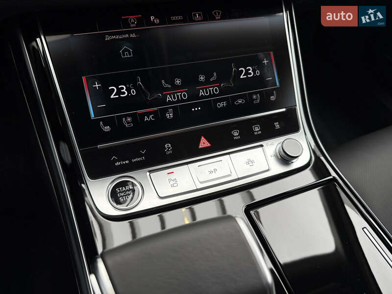 Седан Audi A8 2024 в Хмельницком