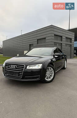 Седан Audi A8 2014 в Киеве