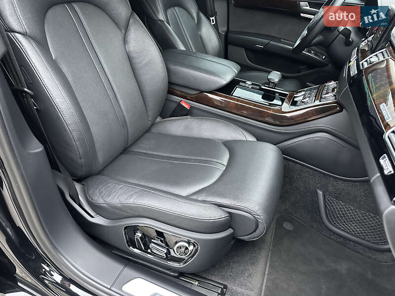 Седан Audi A8 2017 в Киеве фото 31 Седан Audi A8 2017 в Киеве