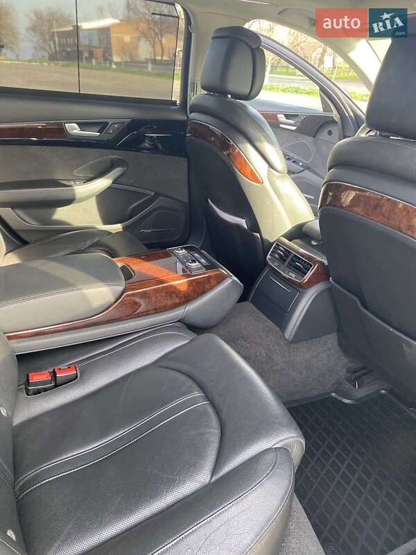 Седан Audi A8 2013 в Белгороде-Днестровском фото 31 Седан Audi A8 2013 в Белгороде-Днестровском