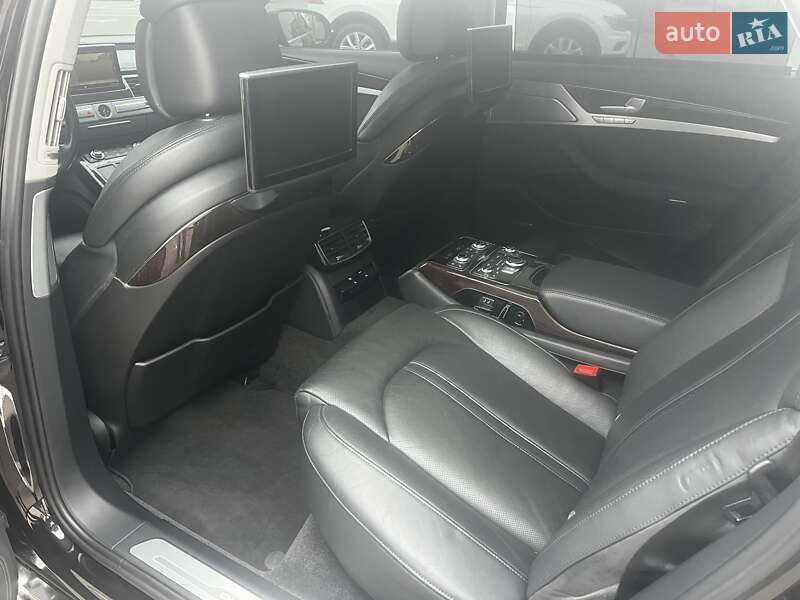 Седан Audi A8 2015 в Киеве фото 15 Седан Audi A8 2015 в Киеве