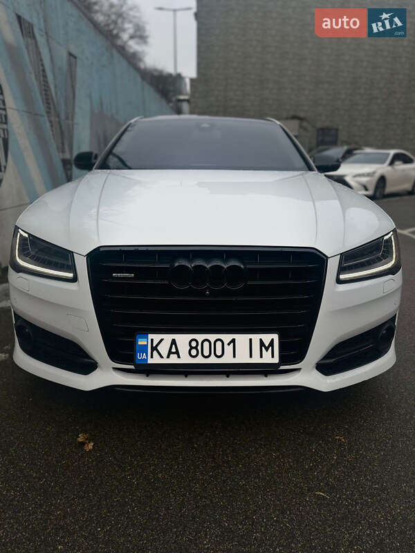 Седан Audi A8 2017 в Киеве