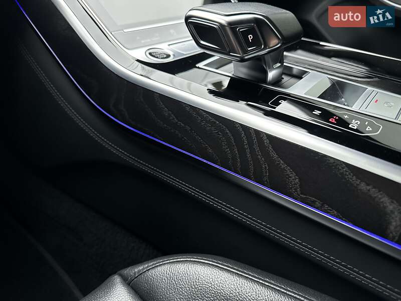 Седан Audi A8 2021 в Киеве фото 30 Седан Audi A8 2021 в Киеве