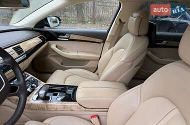 Седан Audi A8 2013 в Одессе
