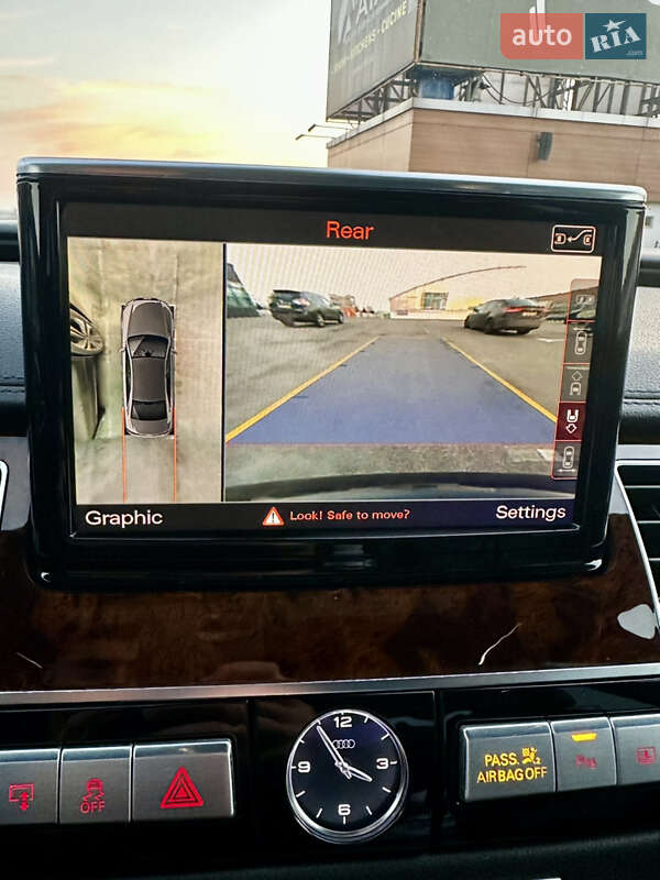 Седан Audi A8 2013 в Киеве