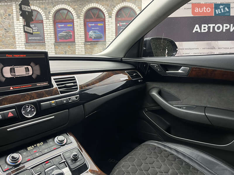 Седан Audi A8 2017 в Білій Церкві