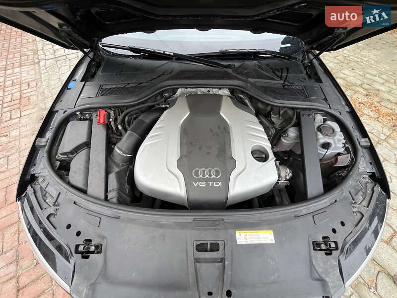 Седан Audi A8 2017 в Білій Церкві