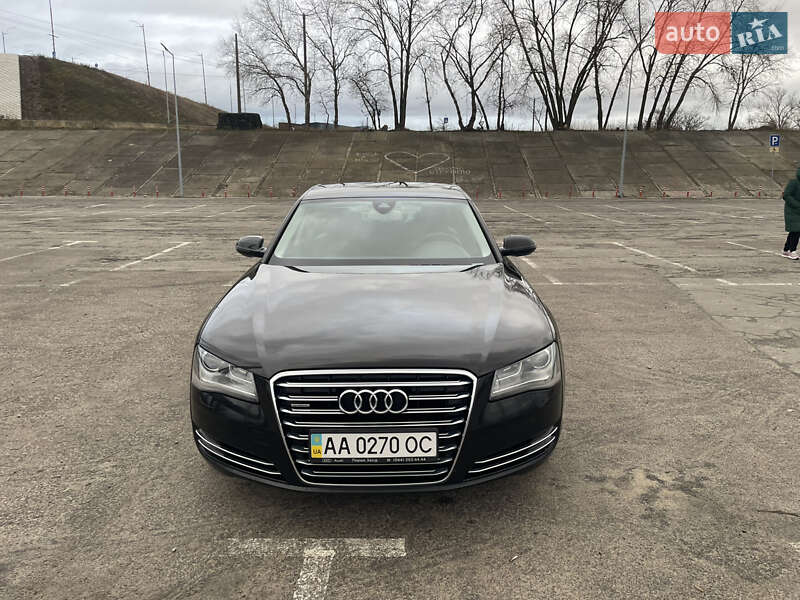 Седан Audi A8 2013 в Киеве