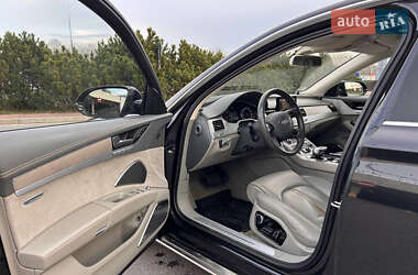 Седан Audi A8 2013 в Киеве
