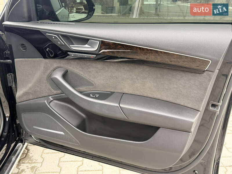 Седан Audi A8 2014 в Львове фото 36 Седан Audi A8 2014 в Львове
