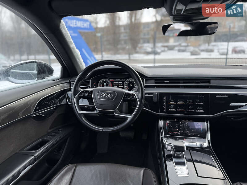 Седан Audi A8 2020 в Вінниці