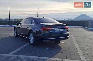 Седан Audi A8 2017 в Мукачевому