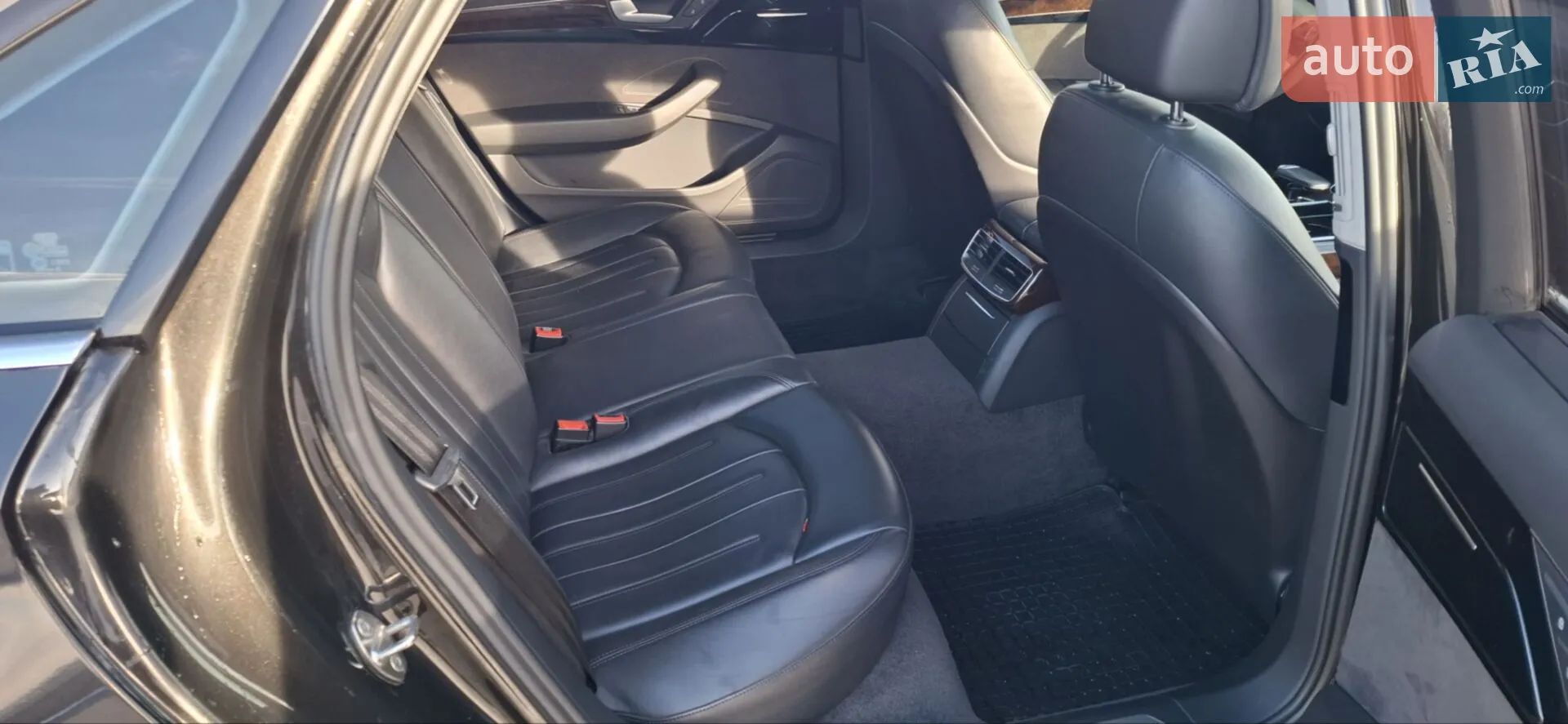 2017 Audi A8 - мініатюра 17