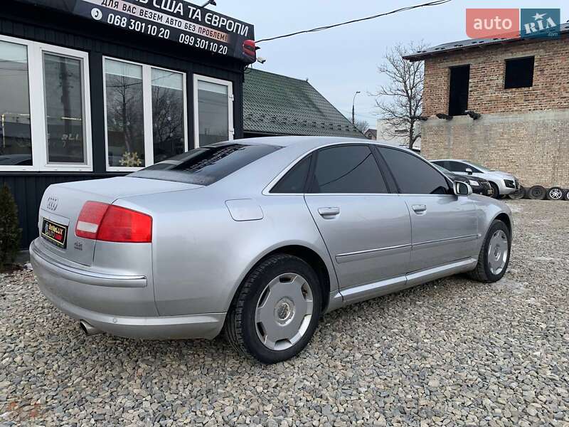 Седан Audi A8 2003 в Коломые
