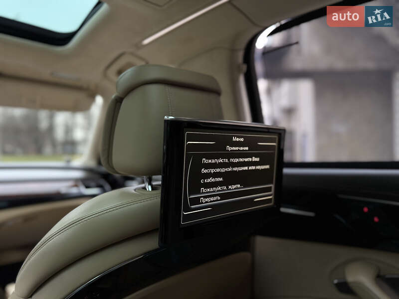 Седан Audi A8 2011 в Буковеле фото 63 Седан Audi A8 2011 в Буковеле