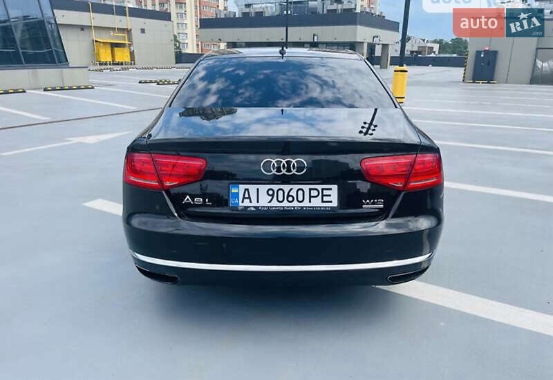 Седан Audi A8 2012 в Львове