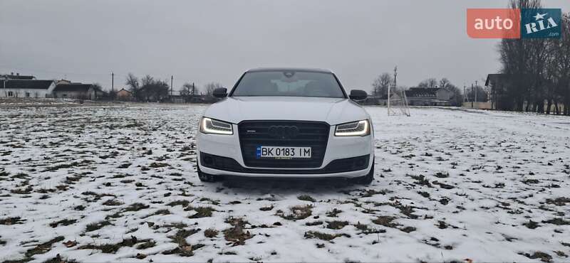 2014 Audi A8, VIN WAU3GAFD9FN019373:plate — фото 1 (autoria)