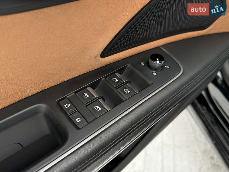 Седан Audi A8 2022 в Киеве фото 21 Седан Audi A8 2022 в Киеве