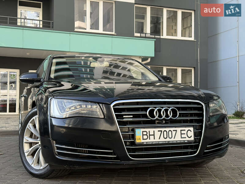 Седан Audi A8 2012 в Одессе