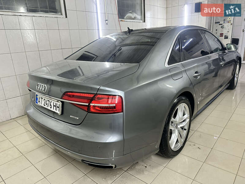 Седан Audi A8 2016 в Ивано-Франковске