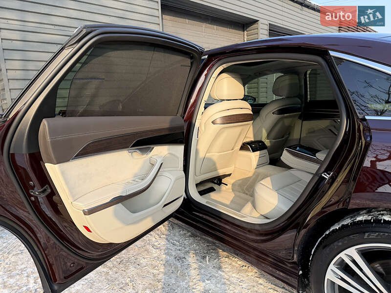 Седан Audi A8 2020 в Киеве