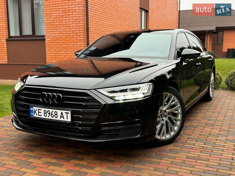 Седан Audi A8 2021 в Днепре