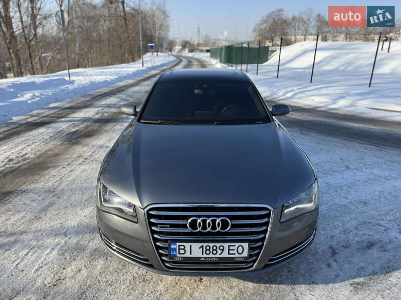 Седан Audi A8 2014 в Киеве