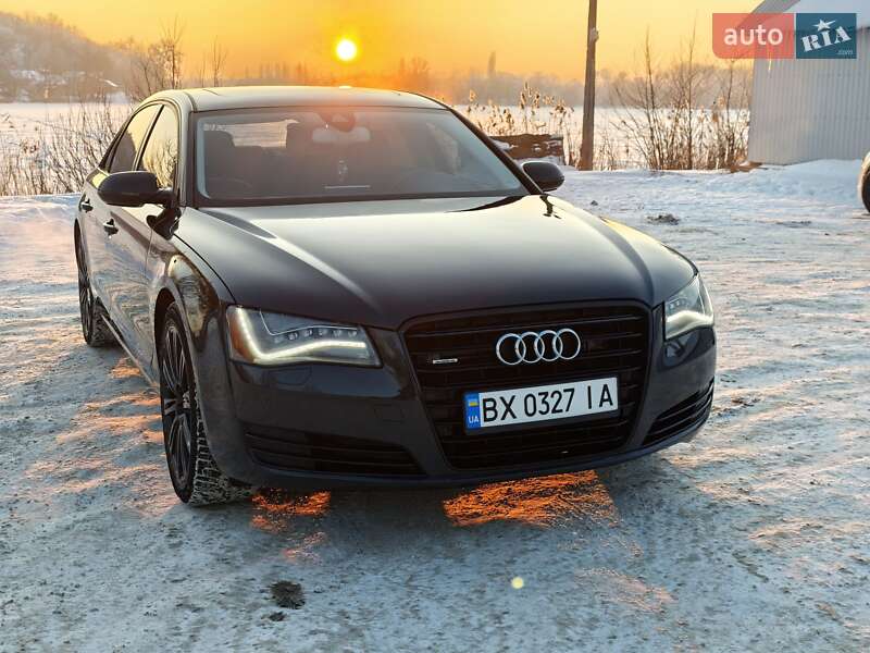 Седан Audi A8 2013 в Житомире