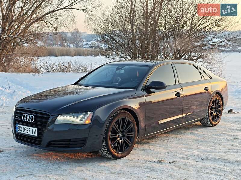 Седан Audi A8 2013 в Житомире