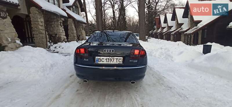 Седан Audi A8 2004 в Львове