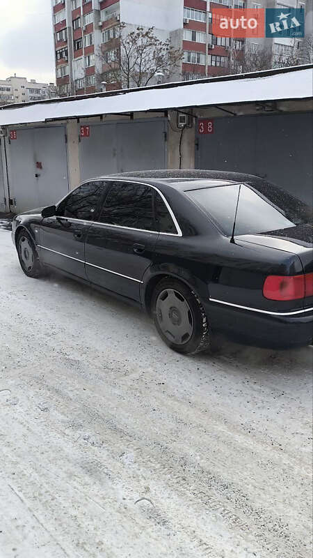 Седан Audi A8 2001 в Одесі