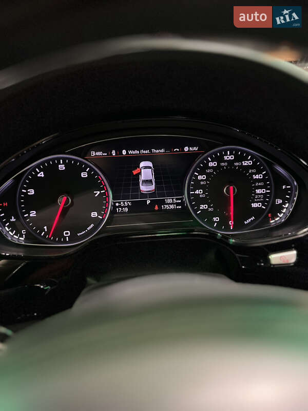 Седан Audi A8 2016 в Одессе