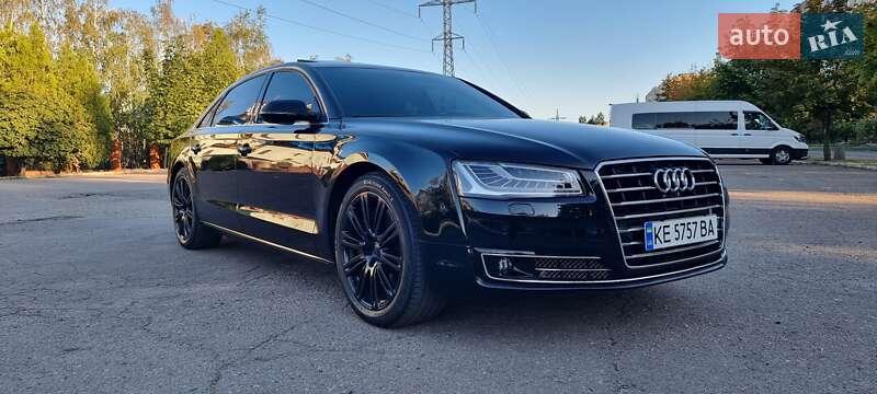 Седан Audi A8 2014 в Кривому Розі