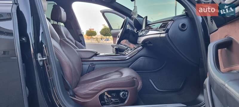 Седан Audi A8 2014 в Кривому Розі