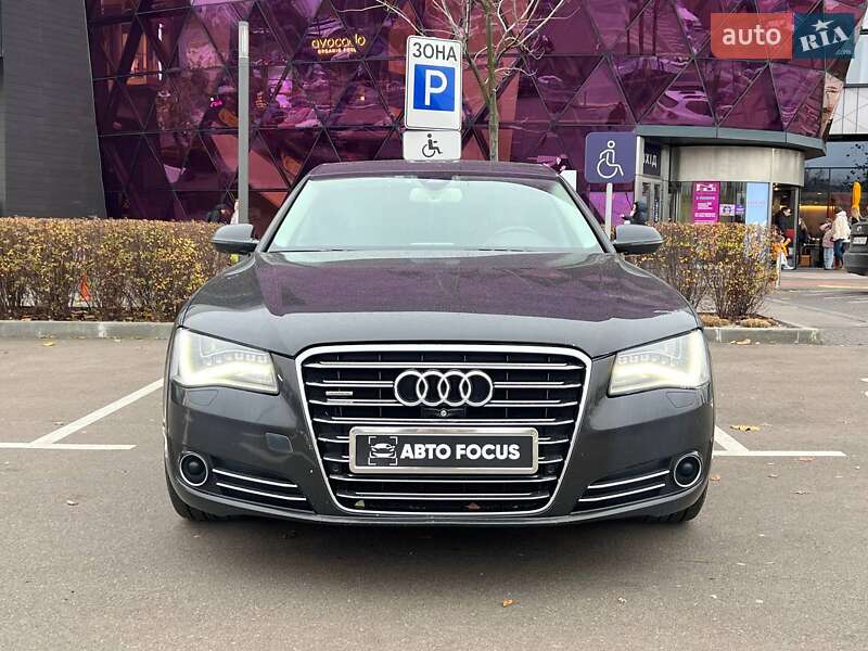 Седан Audi A8 2012 в Киеве