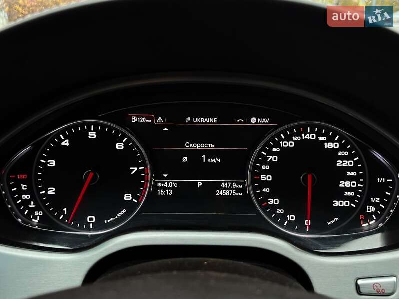Седан Audi A8 2012 в Киеве