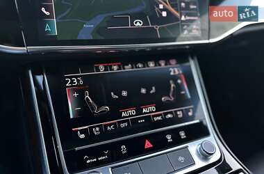 Седан Audi A8 2019 в Киеве