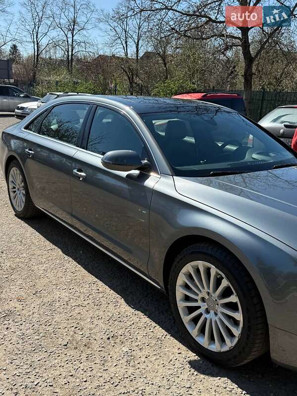Седан Audi A8 2016 в Ужгороде фото 2 Седан Audi A8 2016 в Ужгороде